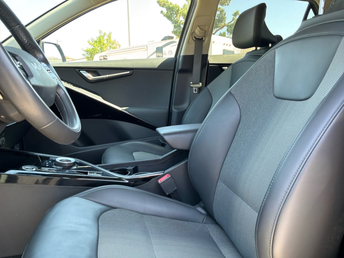 Kia Niro photo 18