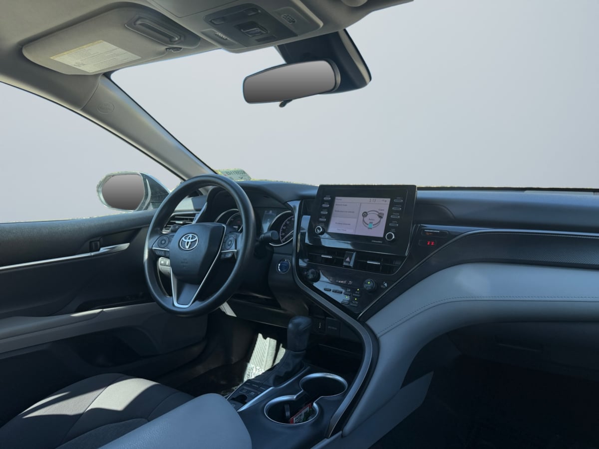 Toyota Camry photo 14