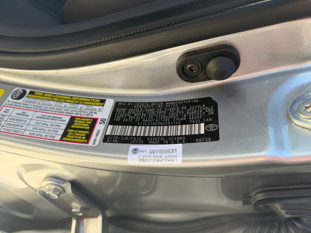 Toyota Camry photo 25