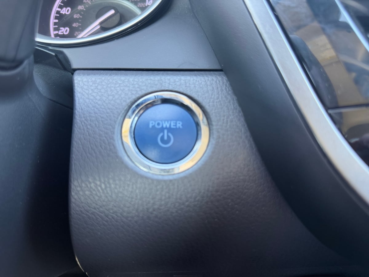 Toyota Camry photo 17