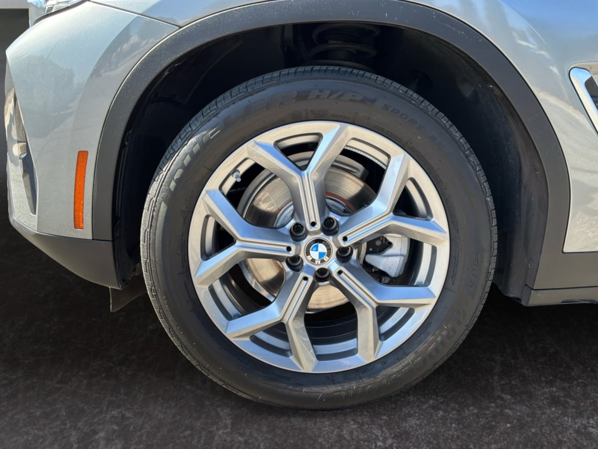 BMW X3 photo 9