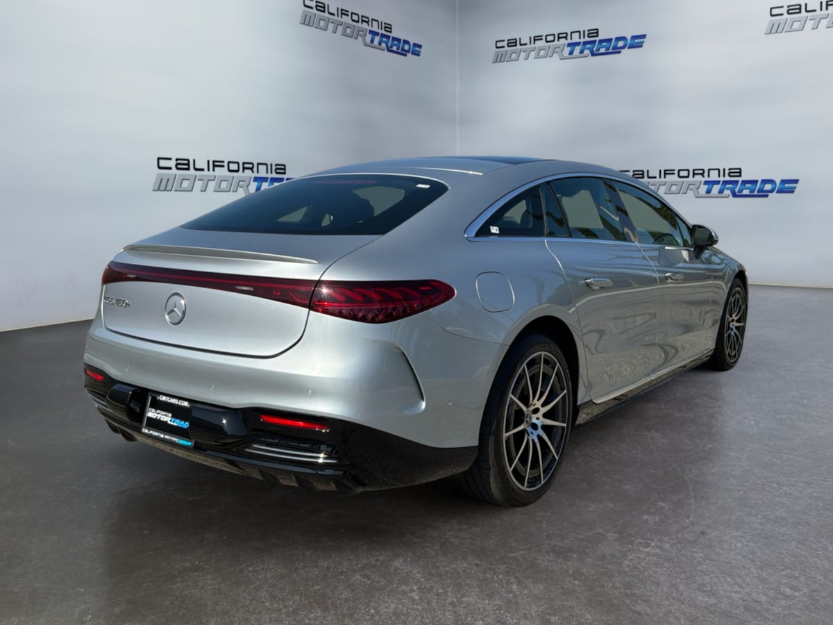 Mercedes-Benz EQS 450+ photo 5