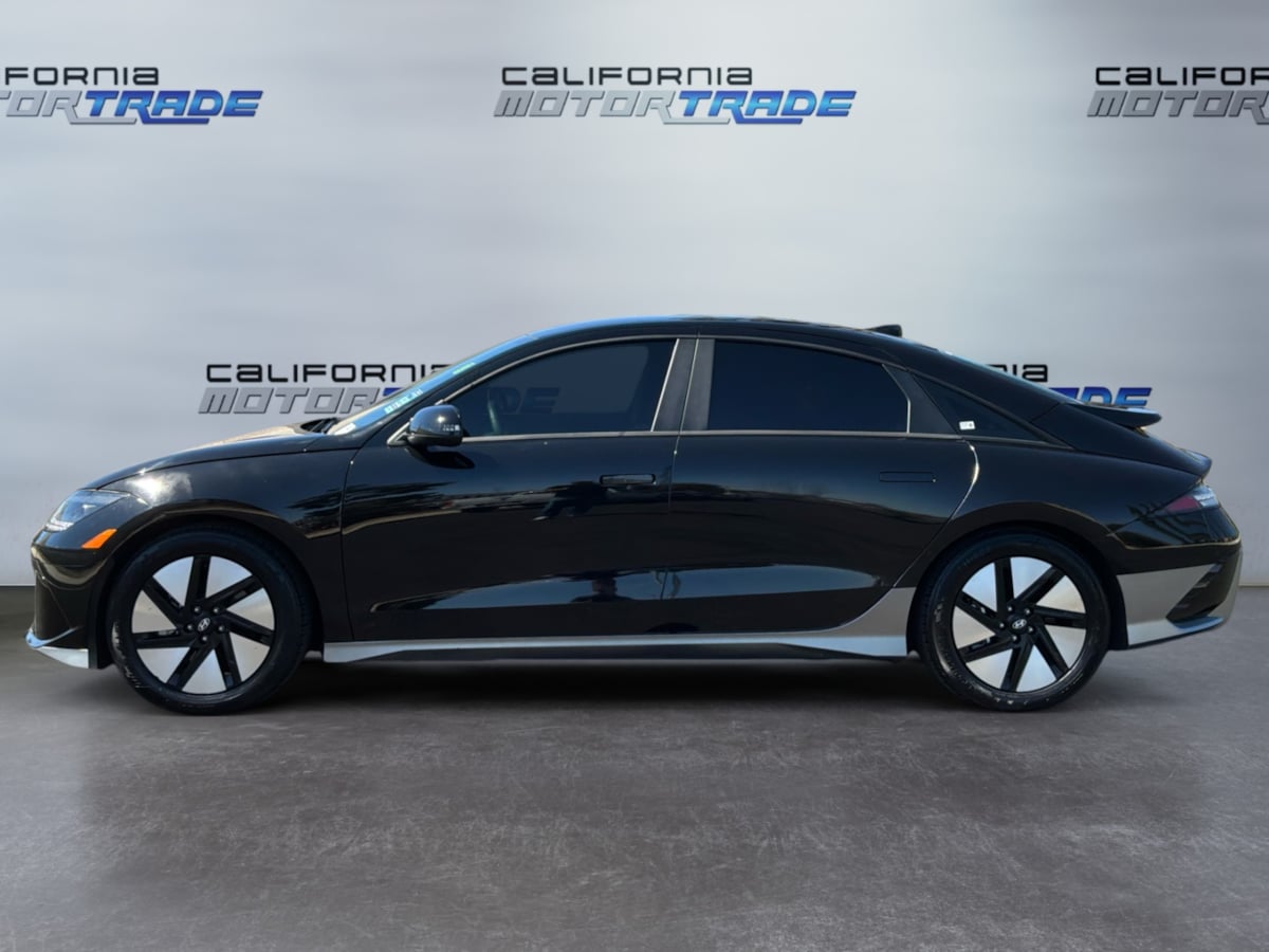 Hyundai Ioniq 6 photo 8