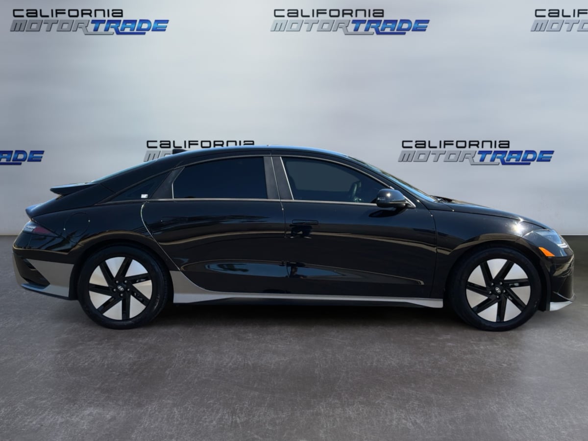 Hyundai Ioniq 6 photo 4