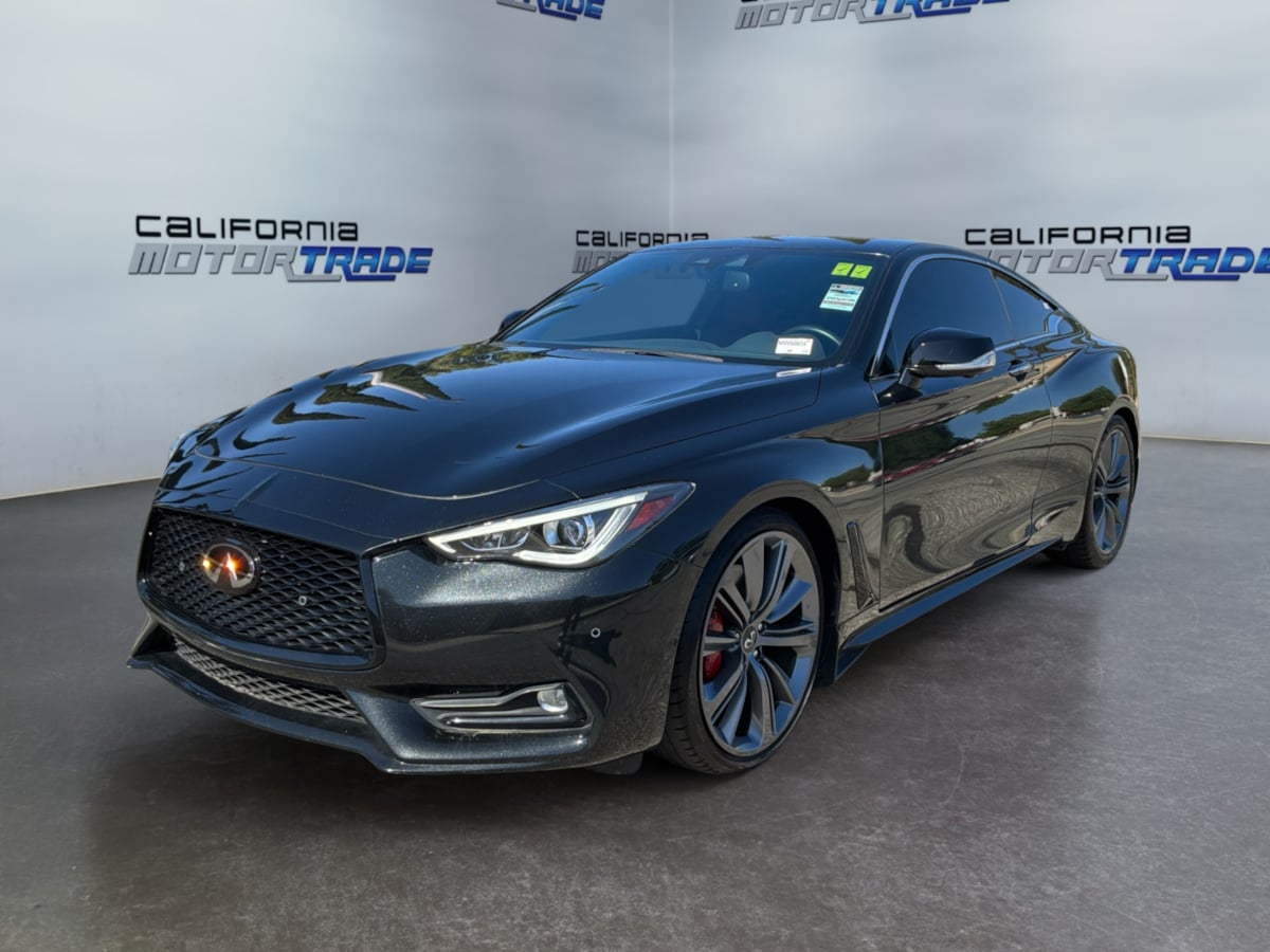 Infiniti Q60 photo 25