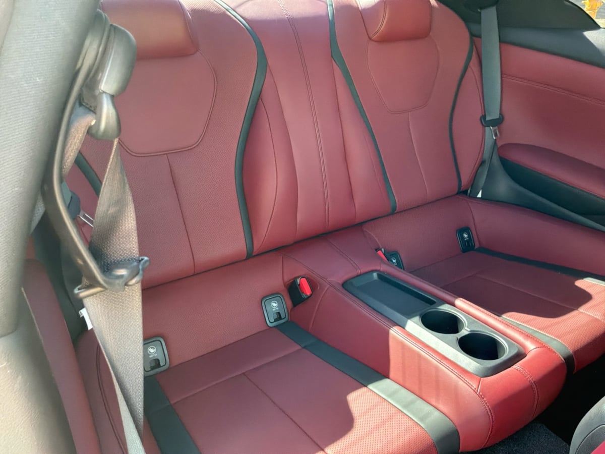 Infiniti Q60 photo 21