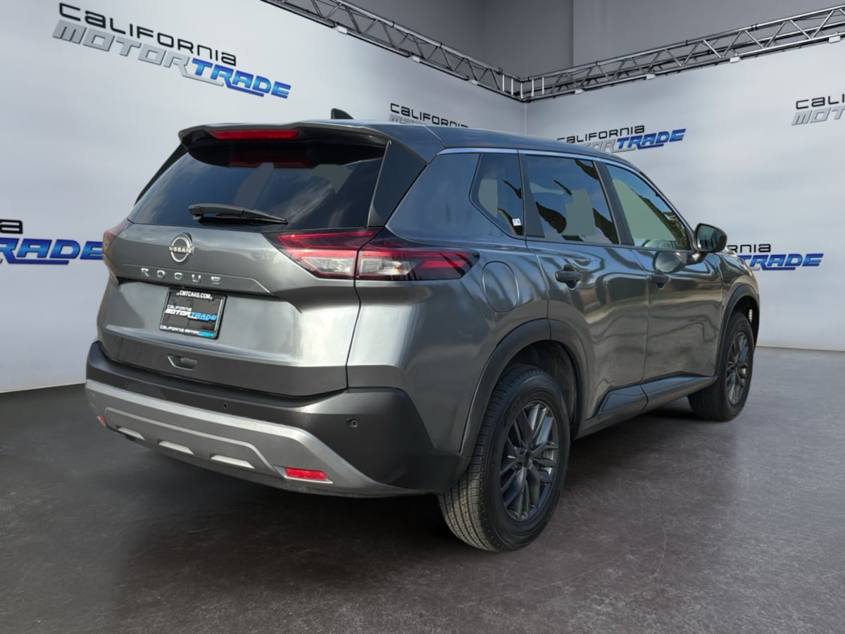 Nissan Rogue photo 5