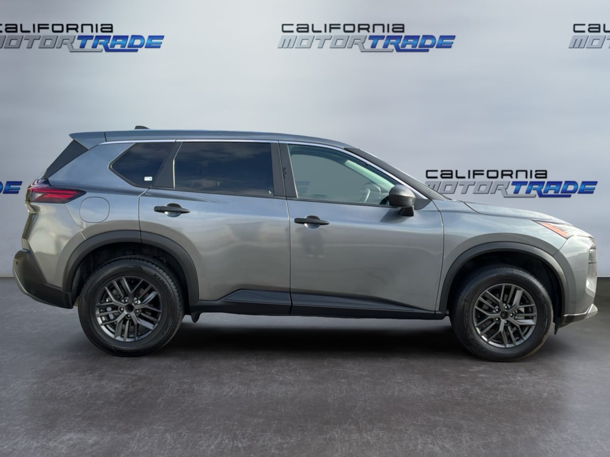 Nissan Rogue photo 4