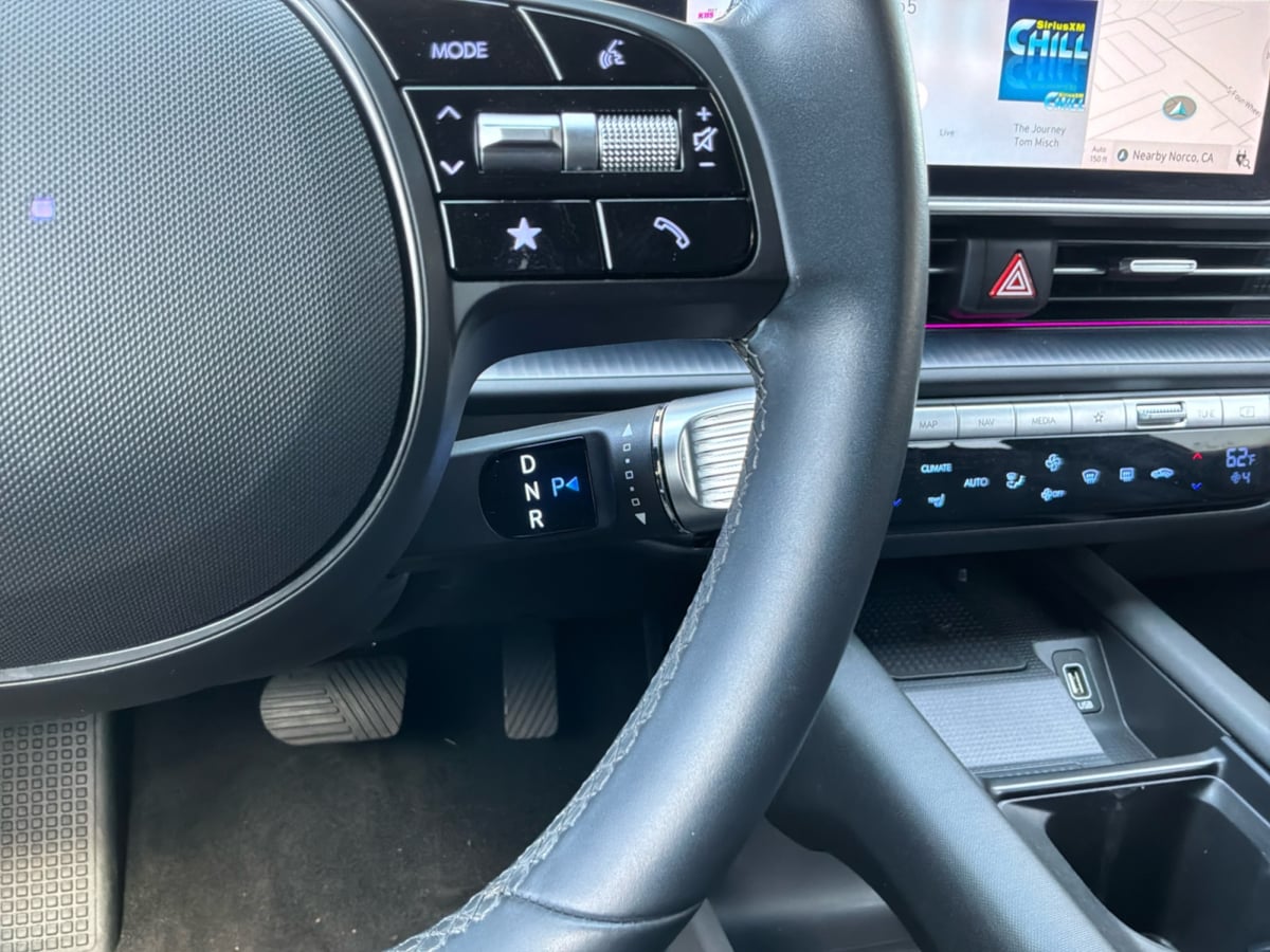 Hyundai Ioniq 6 photo 16