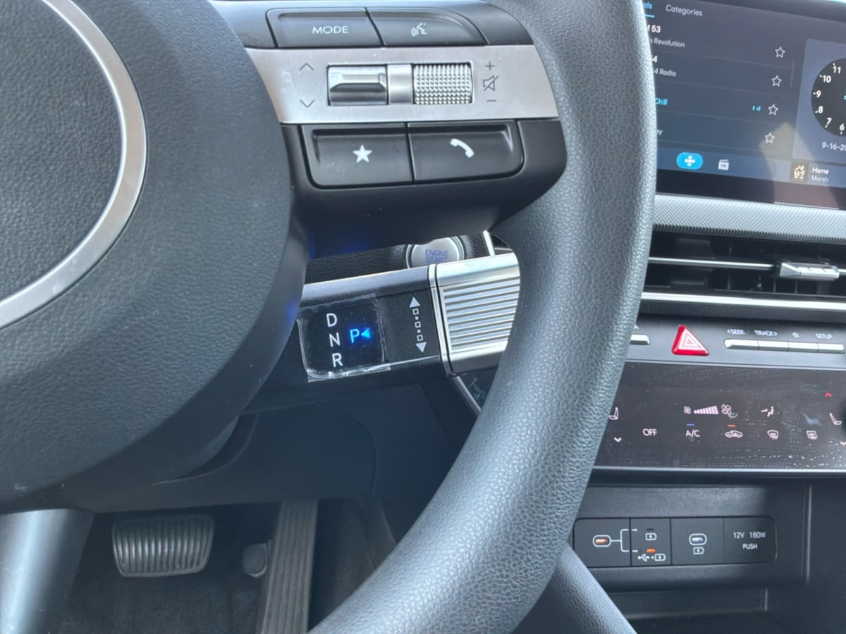 Hyundai Sonata photo 16