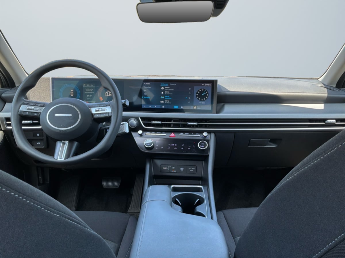 Hyundai Sonata photo 10