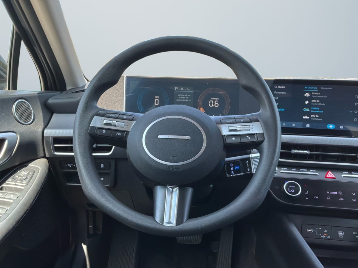 Hyundai Sonata photo 11