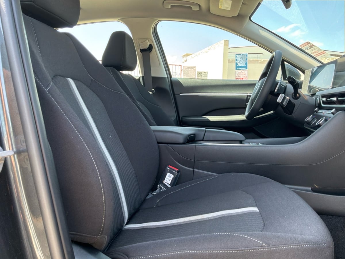 Hyundai Sonata photo 21
