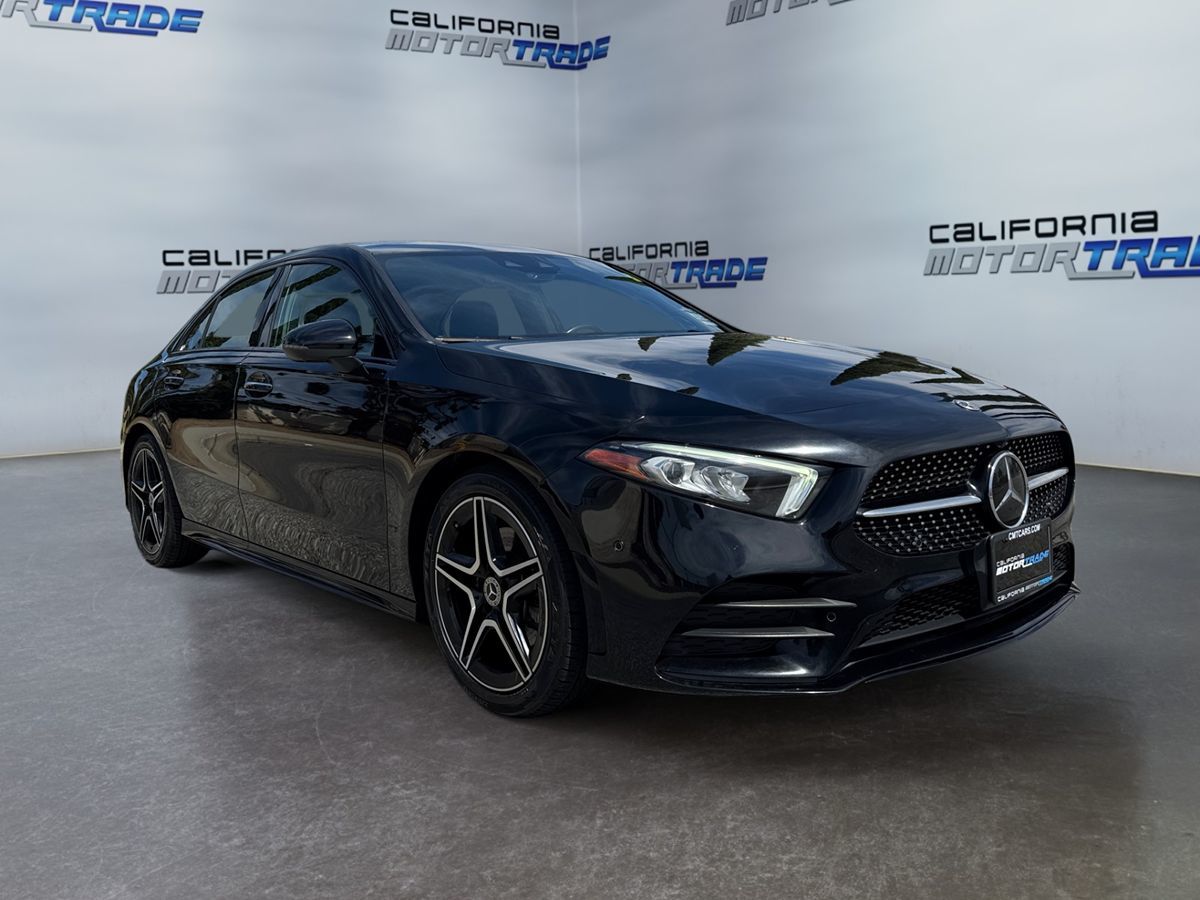 Mercedes-Benz A 220 photo 3