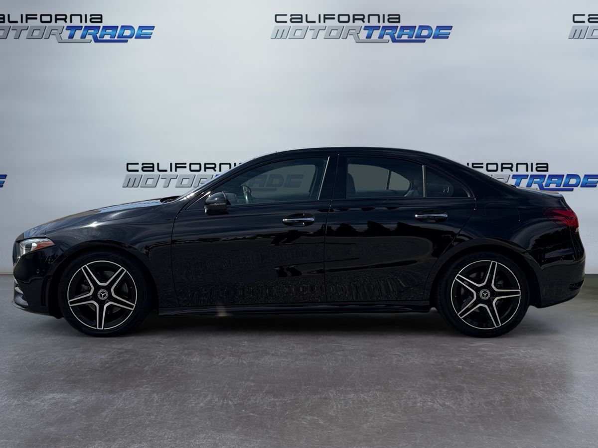 Mercedes-Benz A 220 photo 8