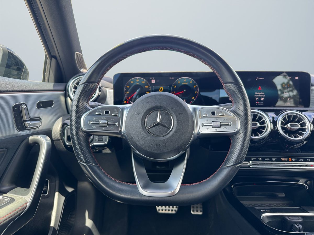 Mercedes-Benz A 220 photo 12