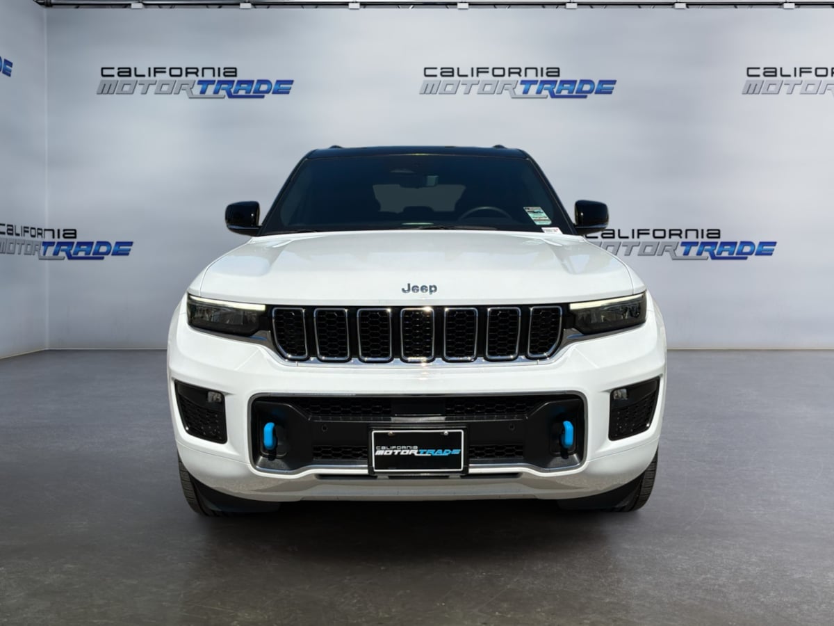 Jeep Grand Cherokee photo 2
