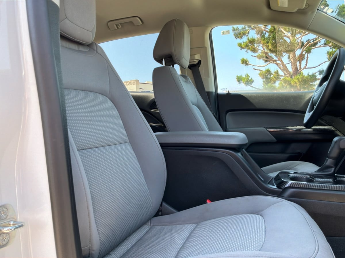 GMC Canyon photo 20