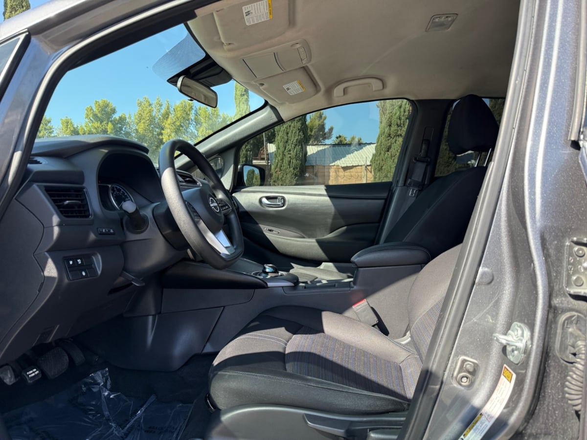 Nissan Leaf photo 14