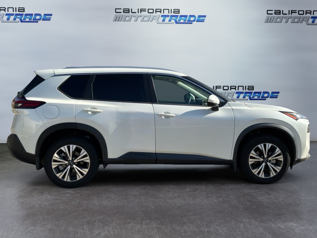 Nissan Rogue photo 4