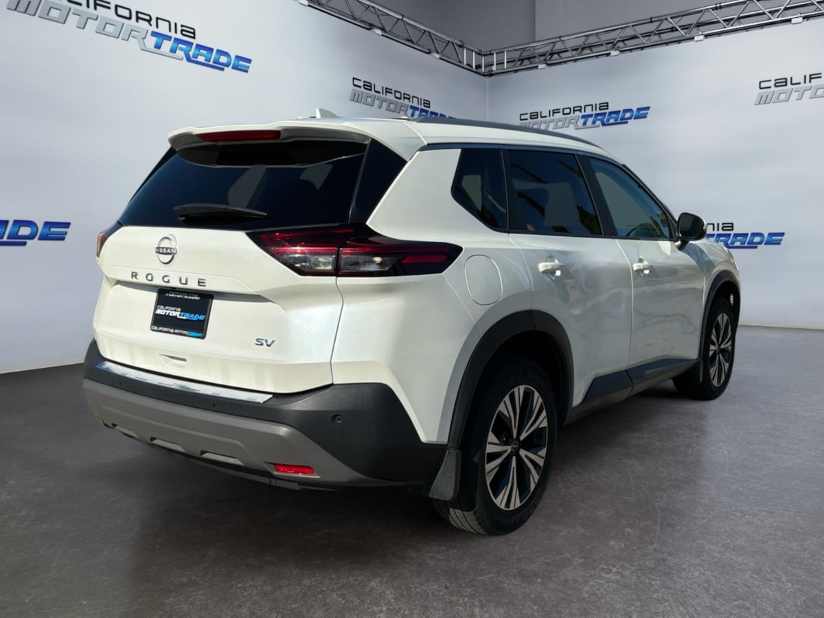 Nissan Rogue photo 5