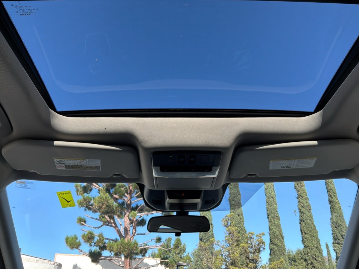 Nissan Rogue photo 16