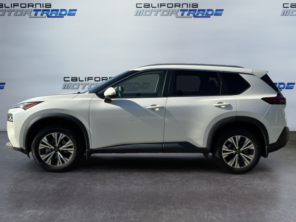 Nissan Rogue photo 8