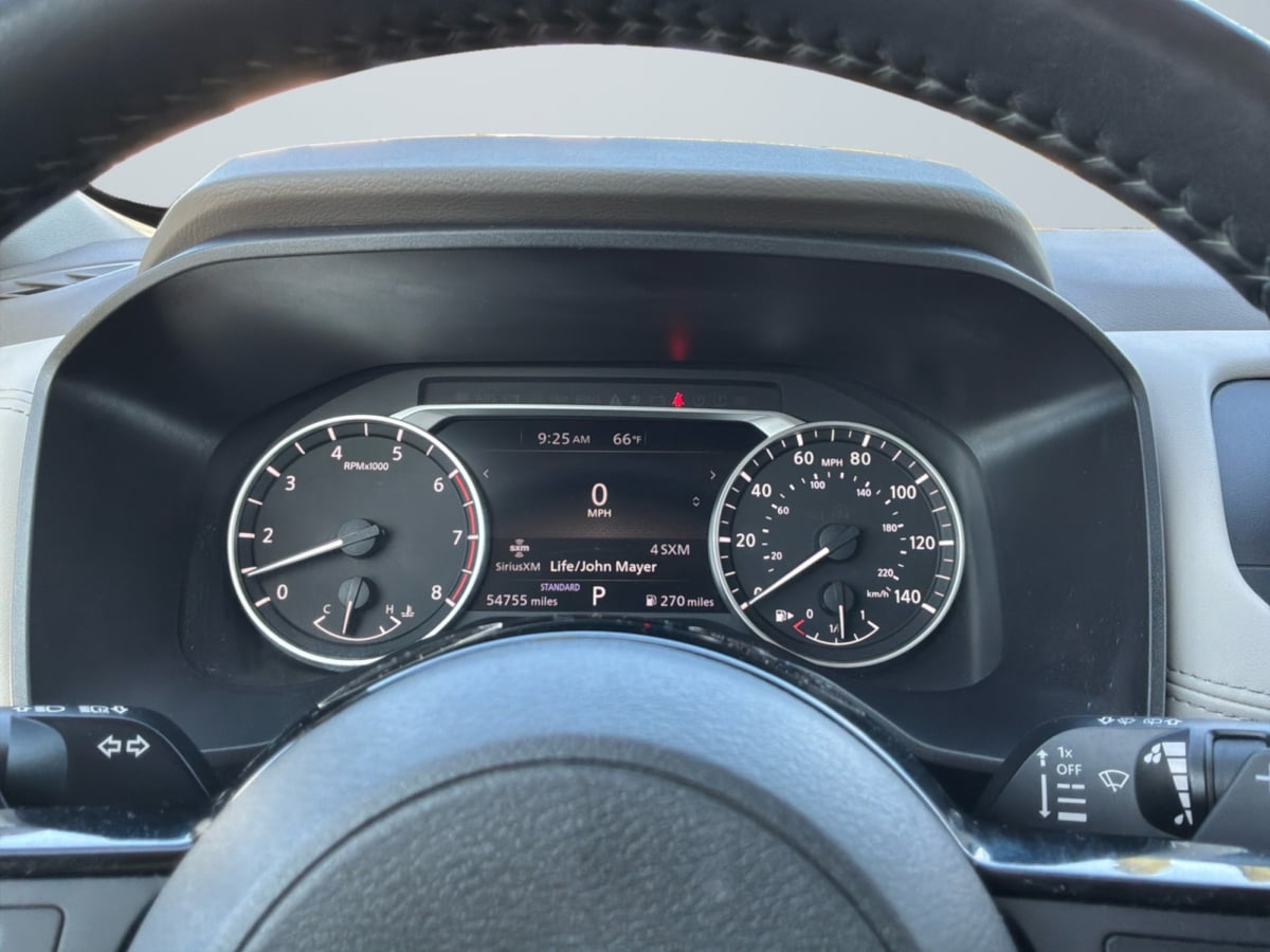 Nissan Rogue photo 12