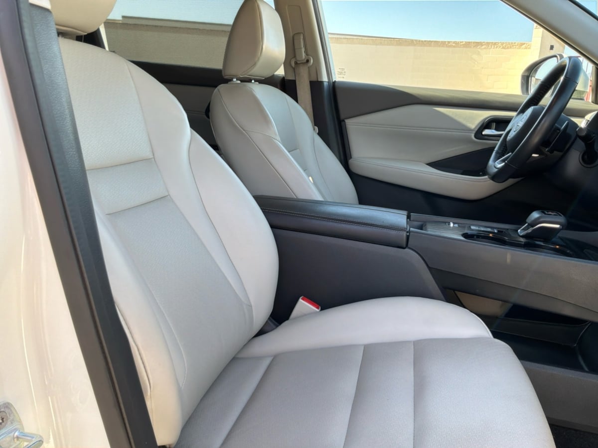 Nissan Rogue photo 22