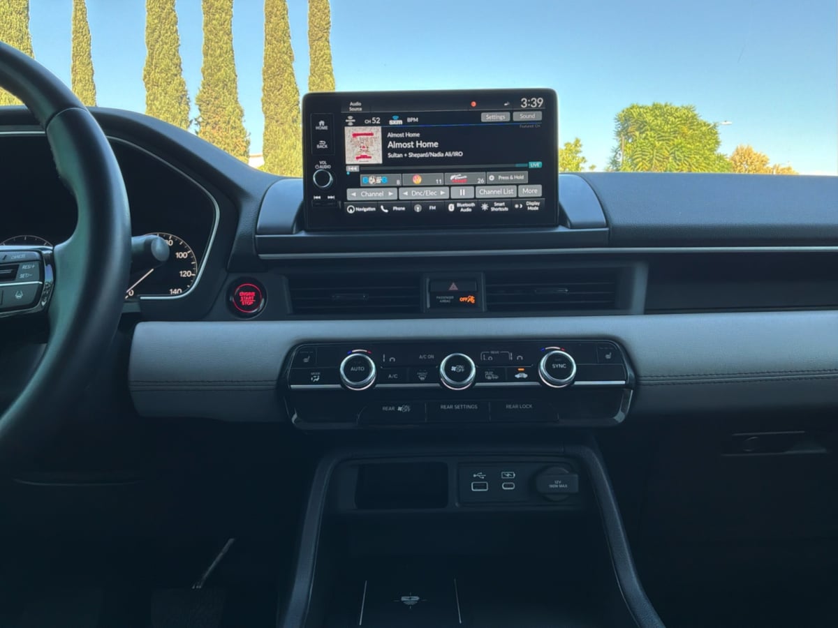 Honda Pilot photo 15