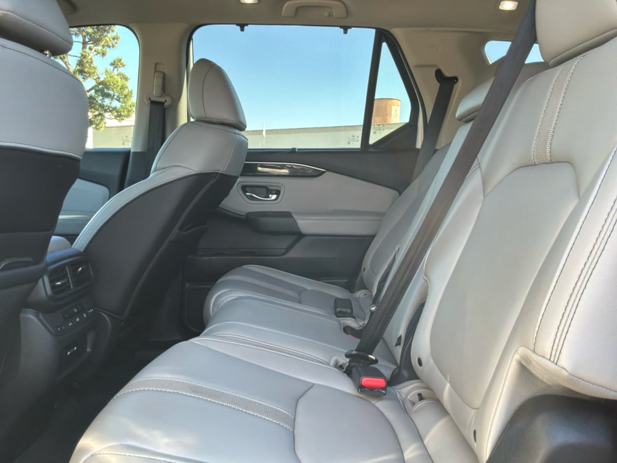 Honda Pilot photo 19