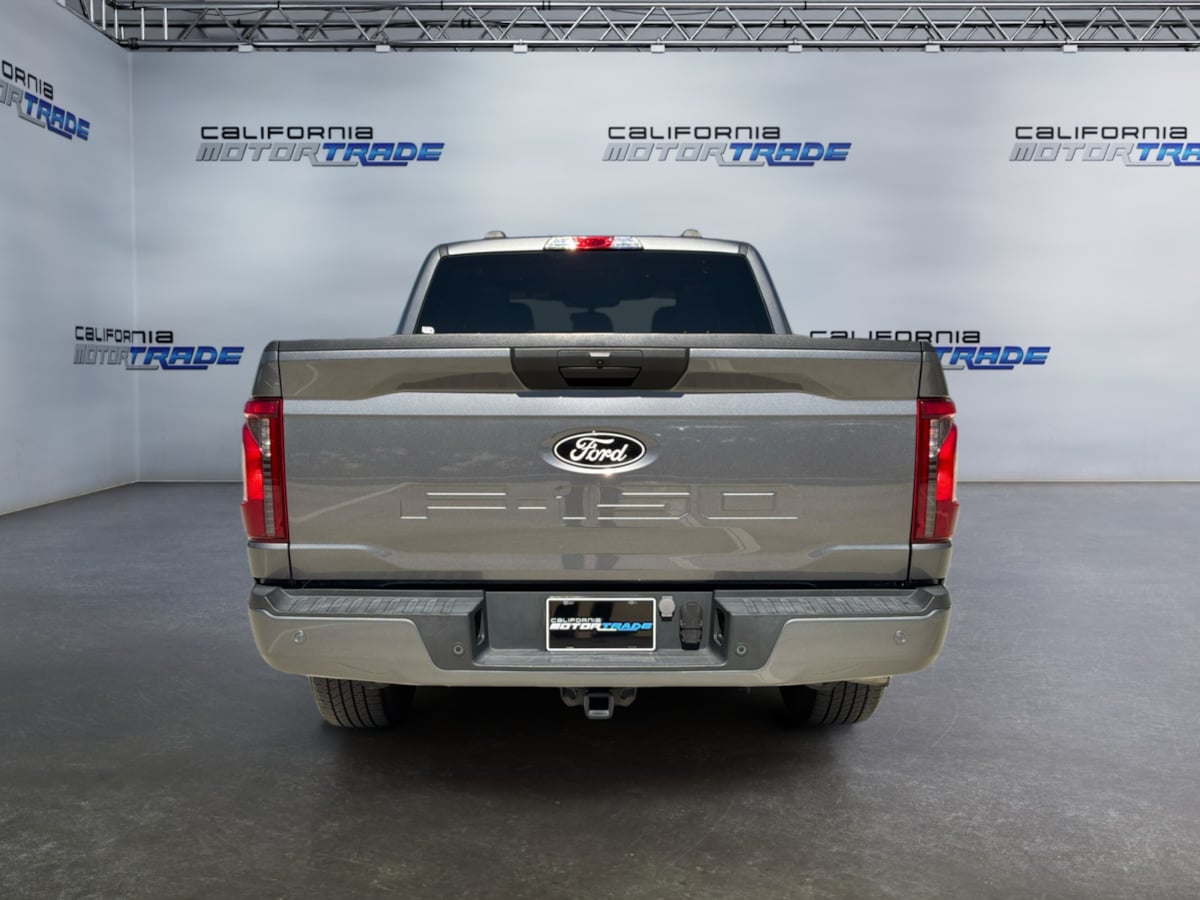 Ford F-150 photo 6
