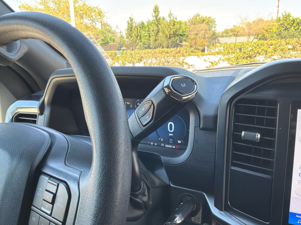 Ford F-150 photo 16