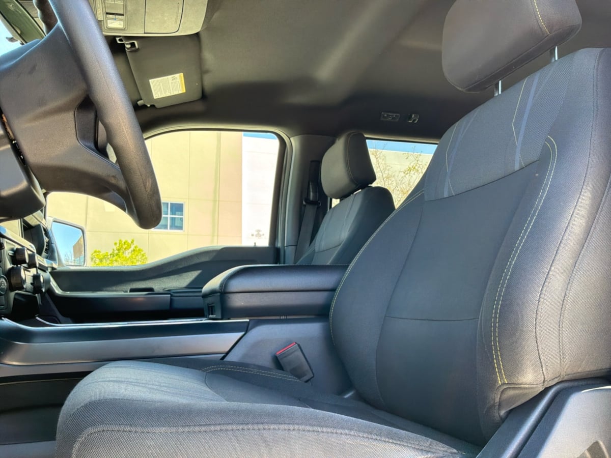 Ford F-150 photo 17