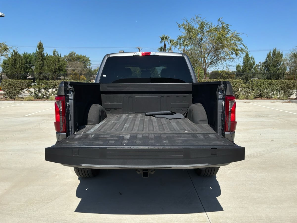 Ford F-150 photo 21