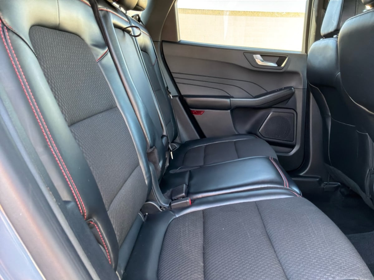 Ford Escape photo 20