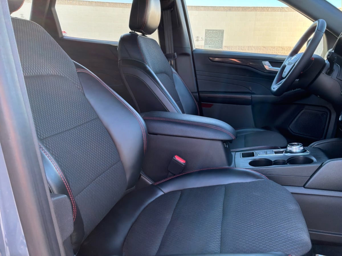 Ford Escape photo 21