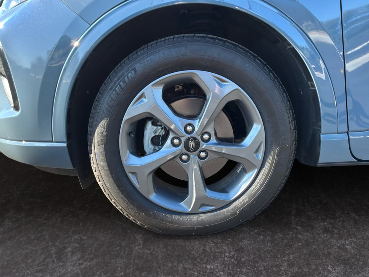 Ford Escape photo 9