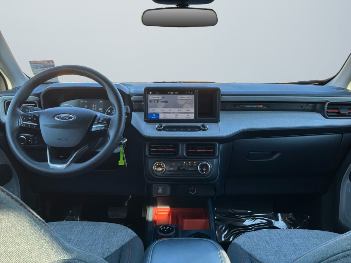 Ford Maverick photo 10