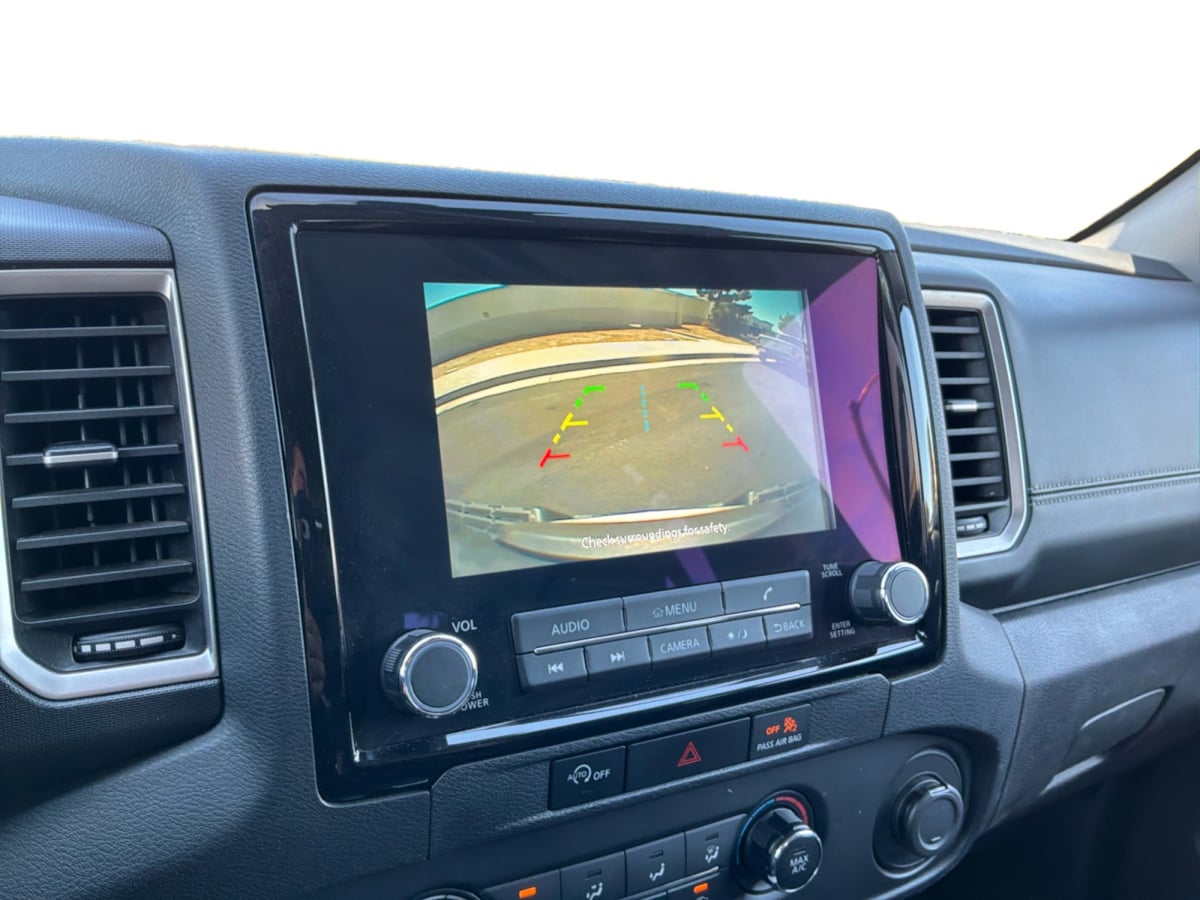 Nissan Frontier photo 13