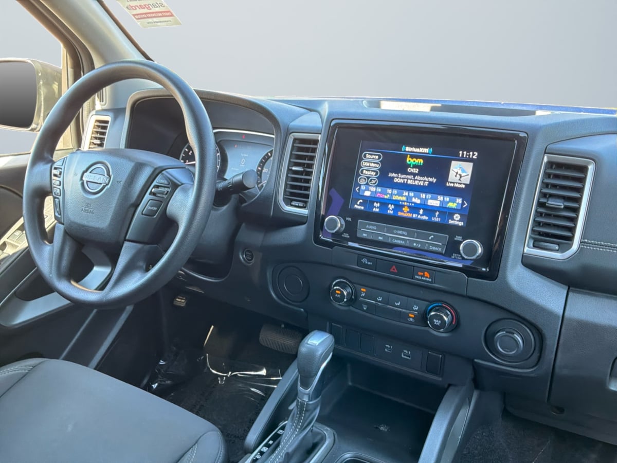 Nissan Frontier photo 14