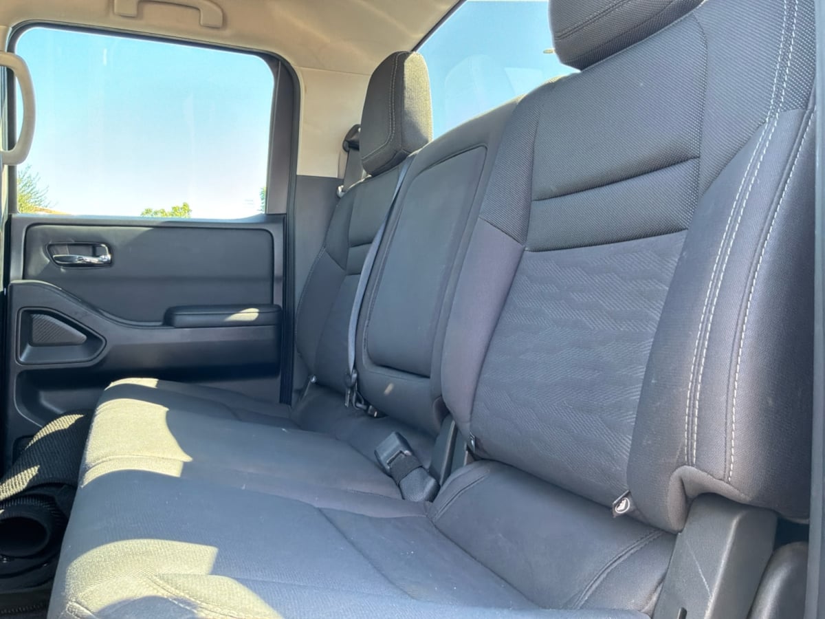 Nissan Frontier photo 19