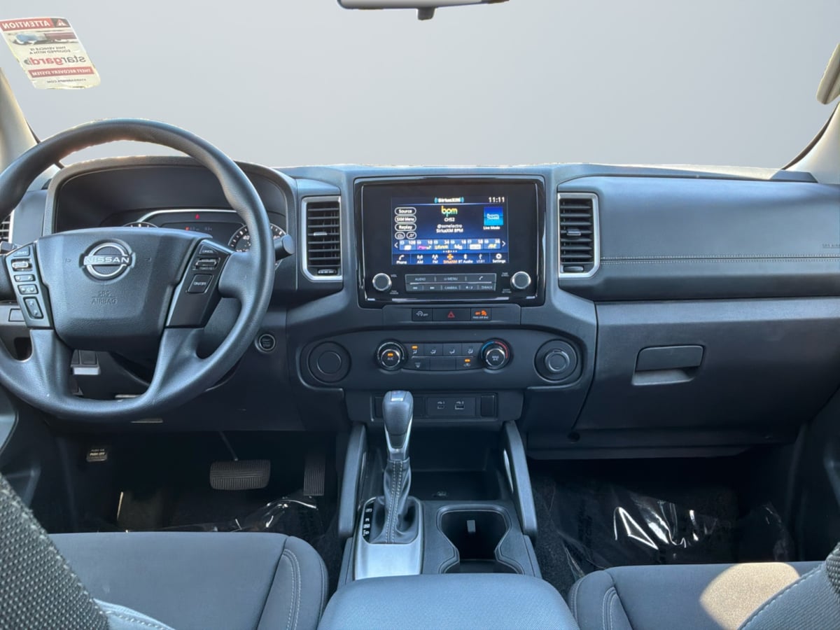 Nissan Frontier photo 10