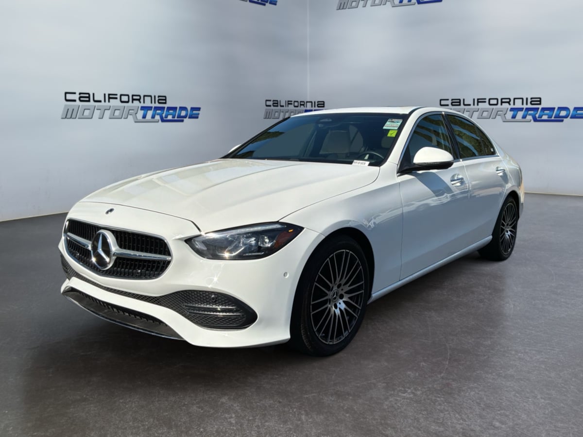 Mercedes-Benz C300 photo 25