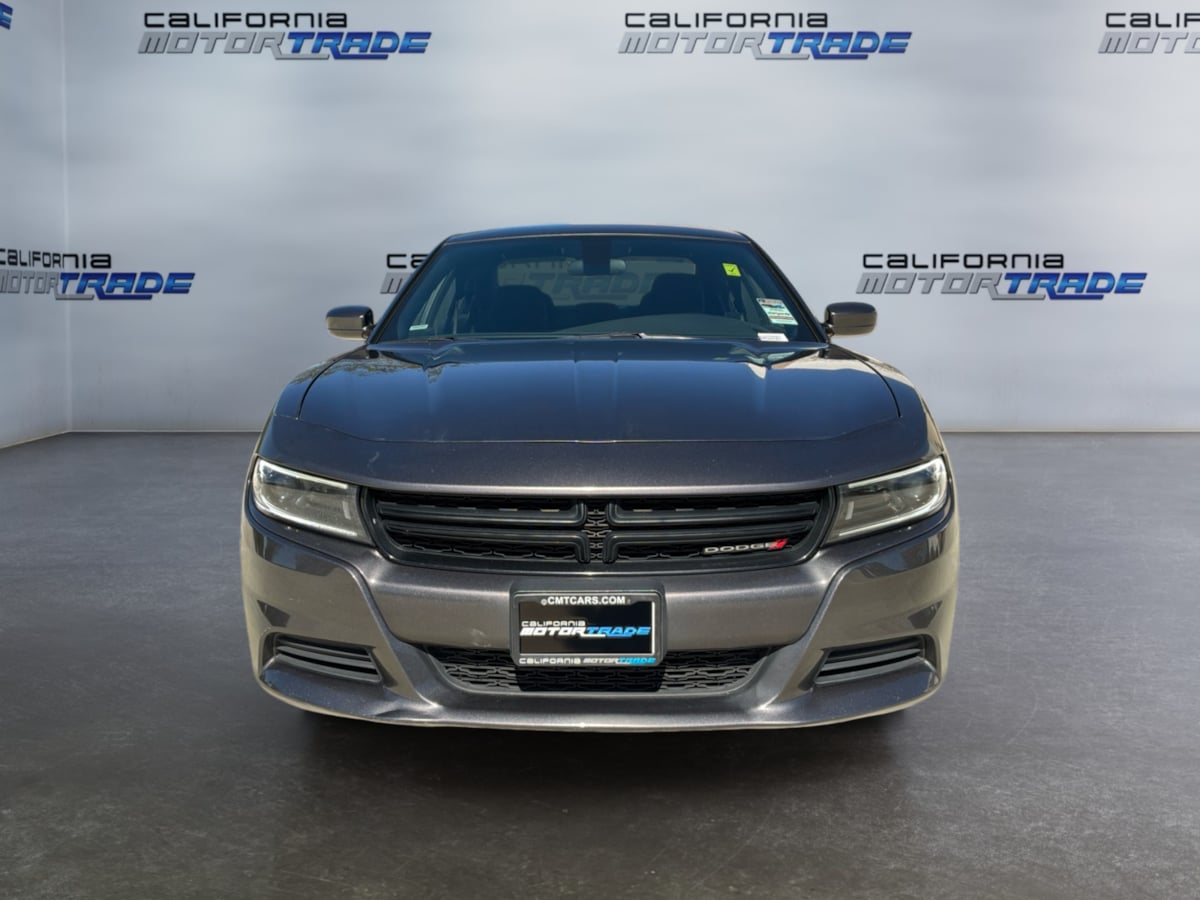 Dodge Charger photo 2
