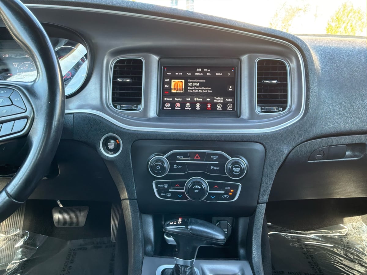 Dodge Charger photo 15