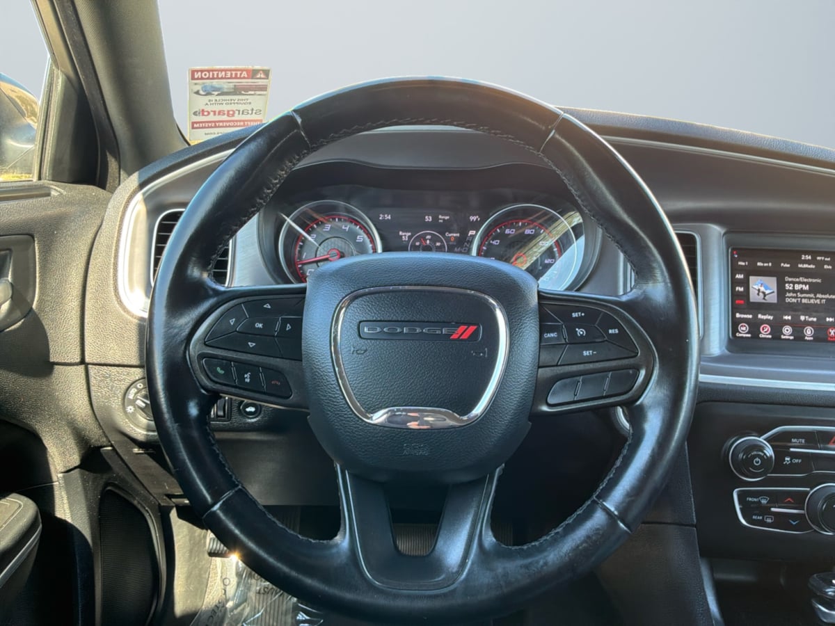 Dodge Charger photo 11