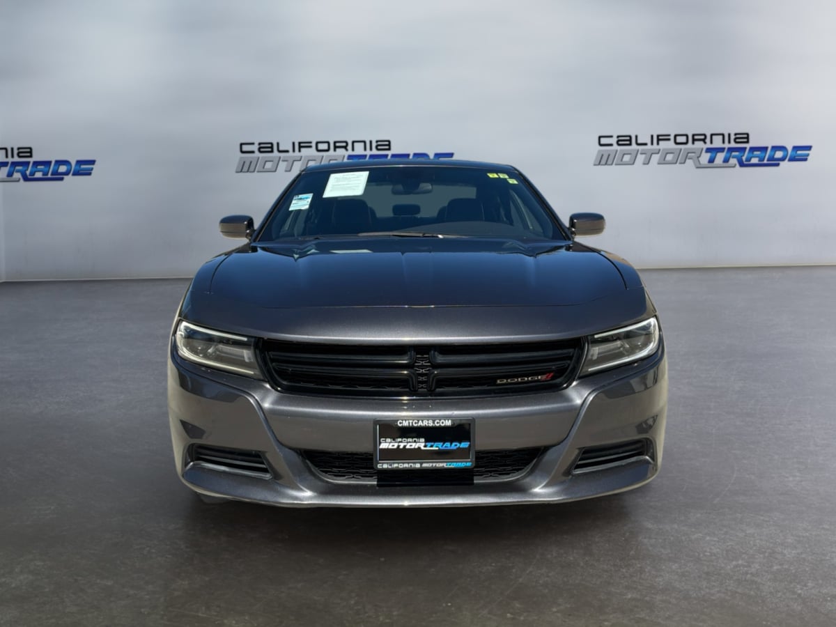 Dodge Charger photo 2