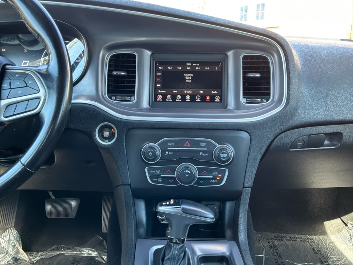 Dodge Charger photo 15