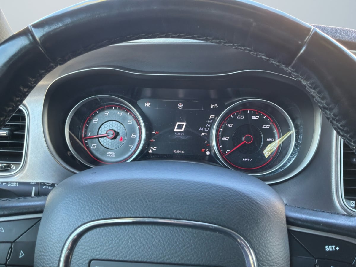 Dodge Charger photo 12